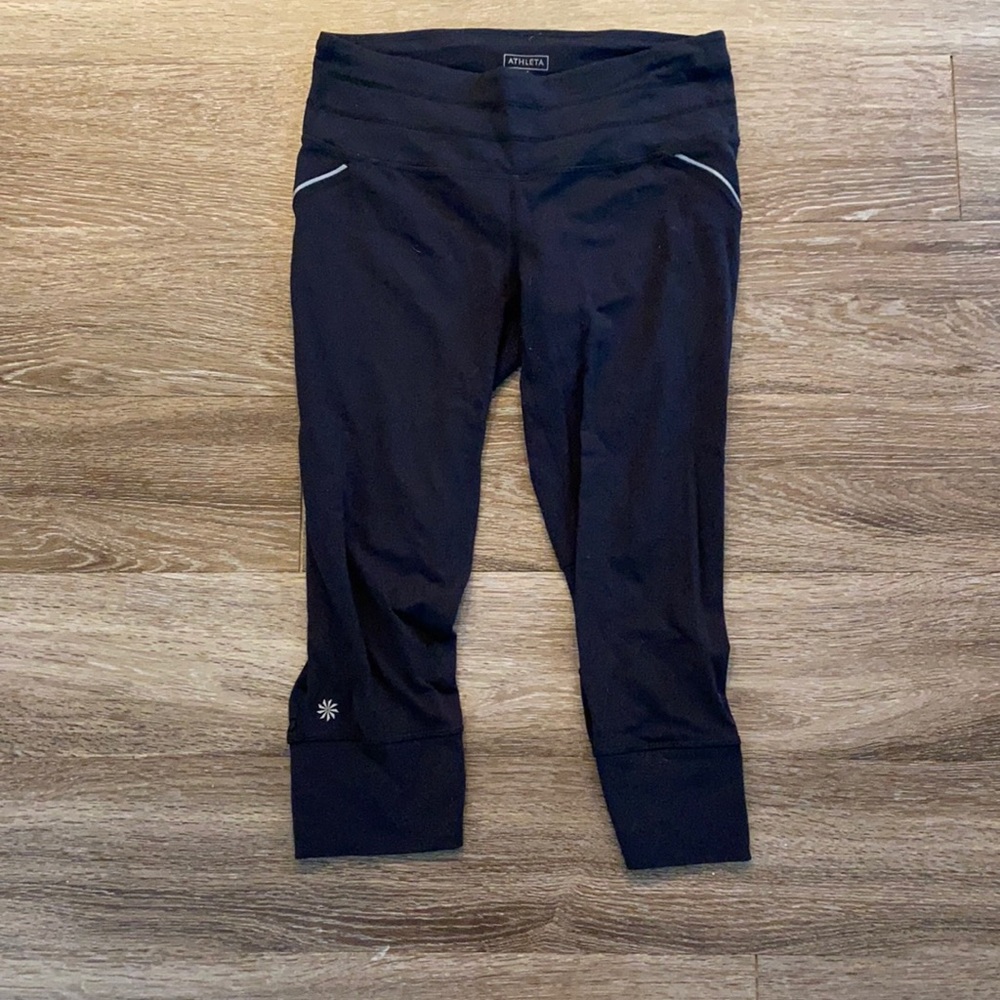 Athleta Capri leggings size MT
